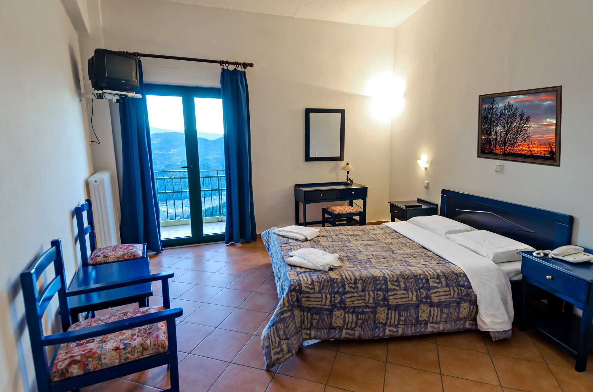 Hotel Lecadin Karpenísion Екстериор снимка